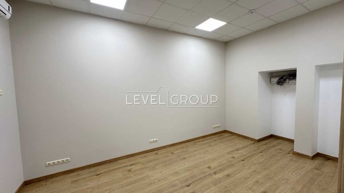 Левандовська вул. (Анищенка), 8