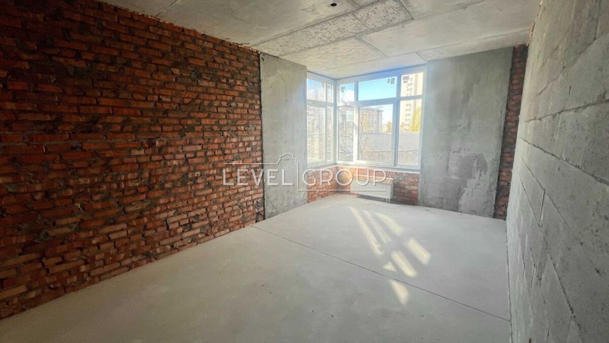 Євгена Сверстюка вул. (Марини Раскової), 6г
