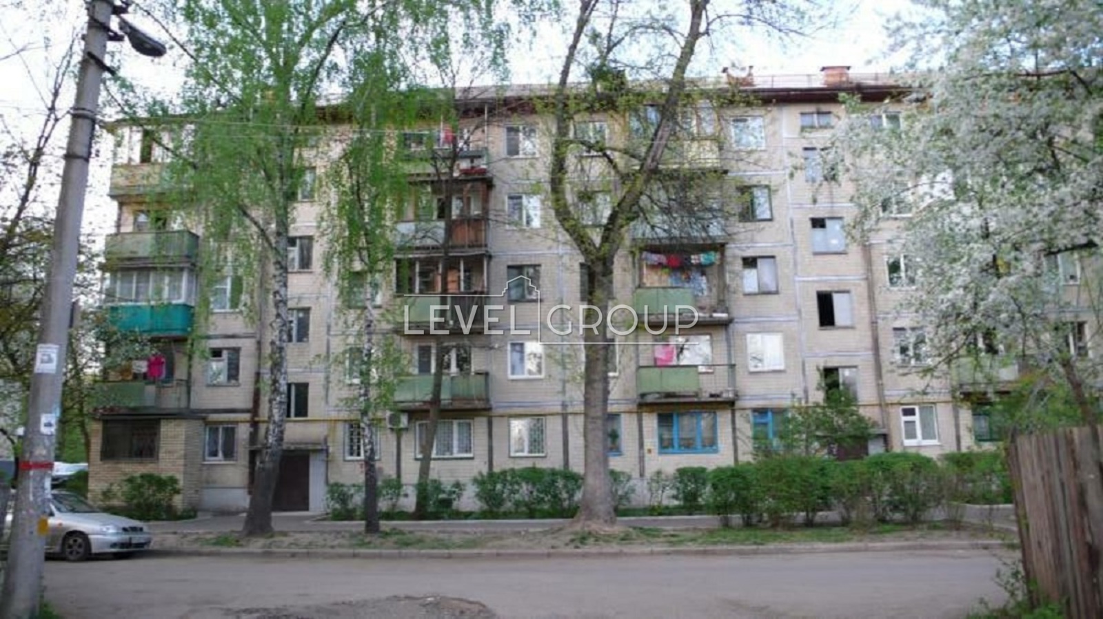 Vaclav Havel Blvd. (Ivana Lepse), 40