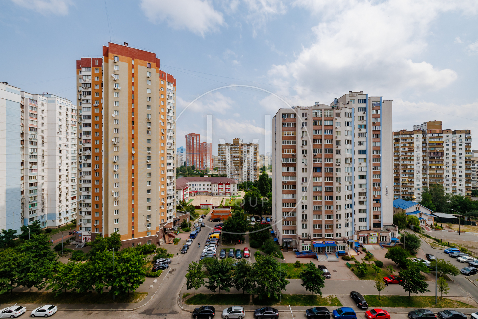 Драгоманова вул., 4А