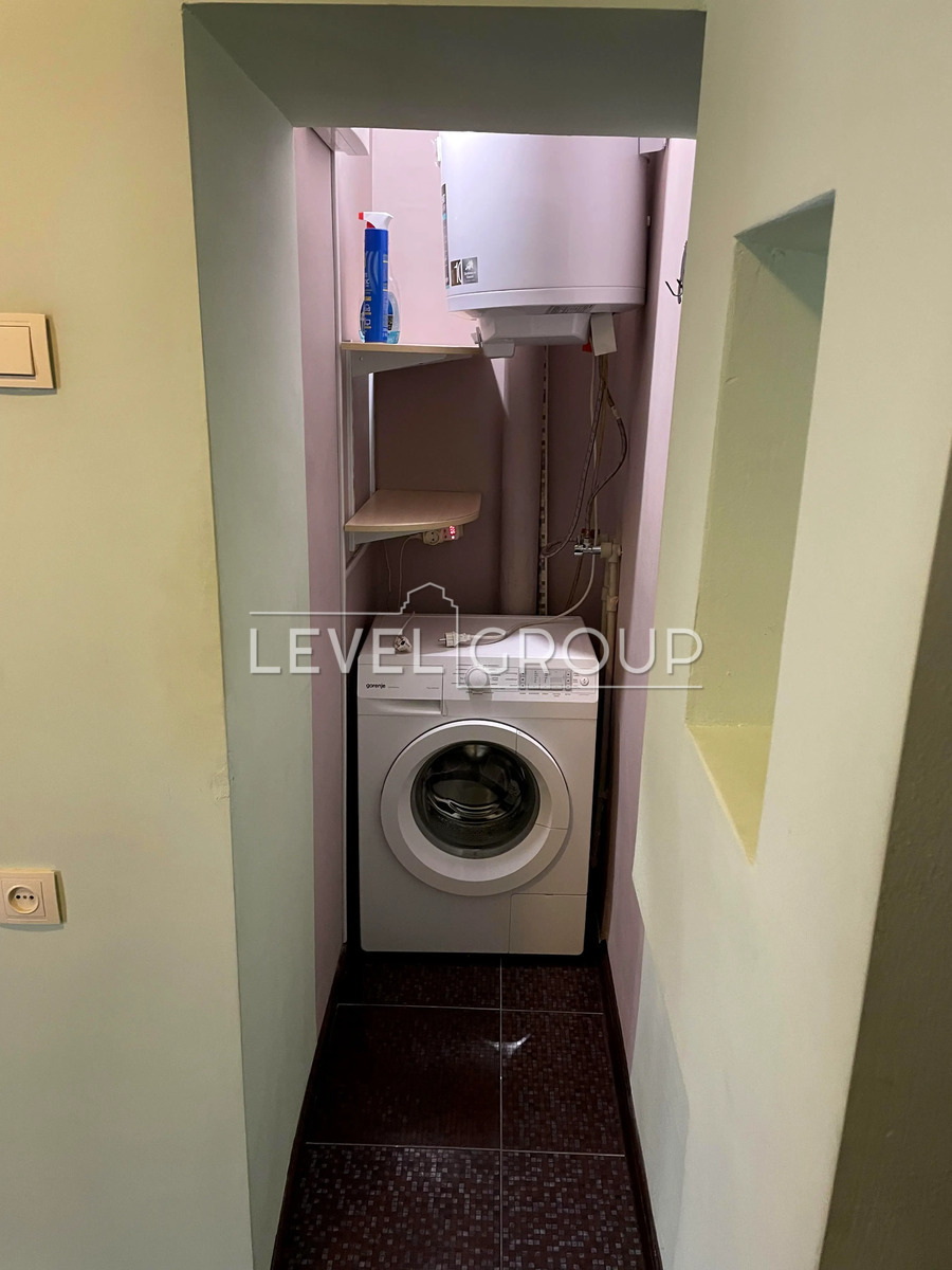 Гарматна вул., 21