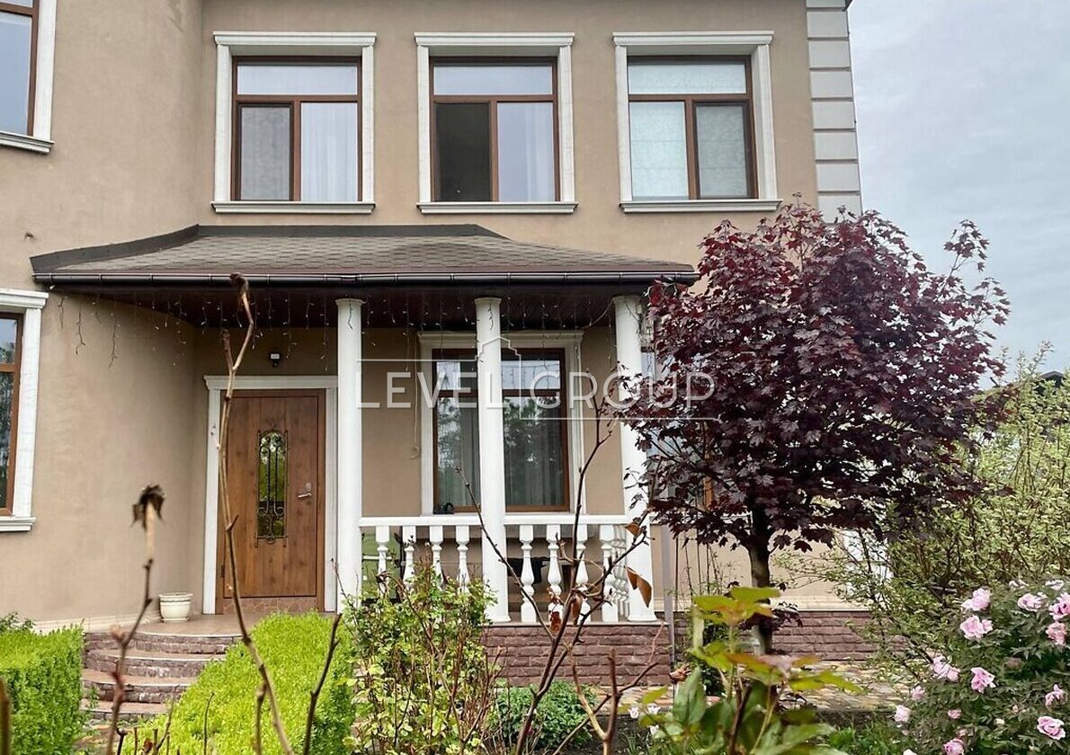 Starytskogo St., 11