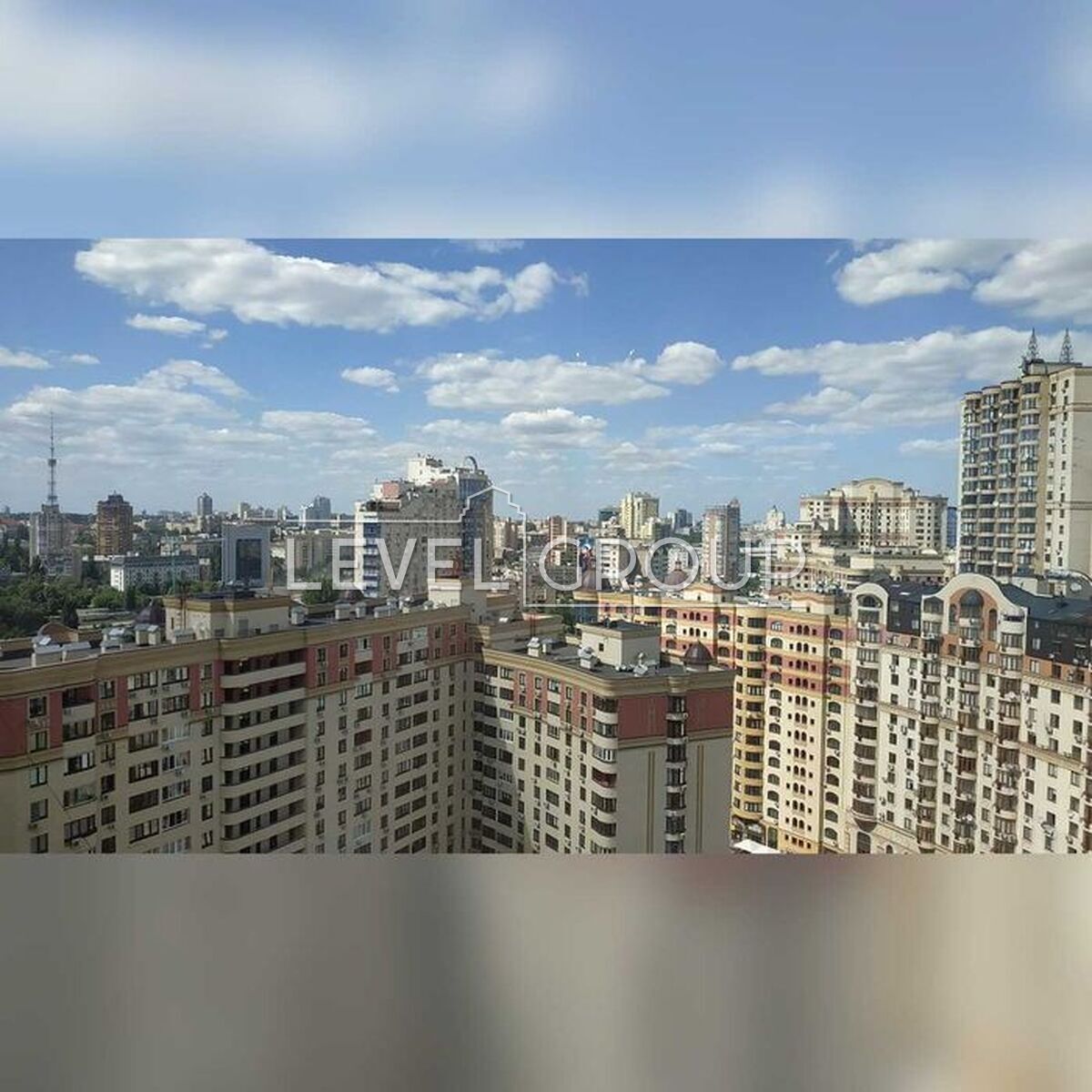 Златоустівська вул., 47-49