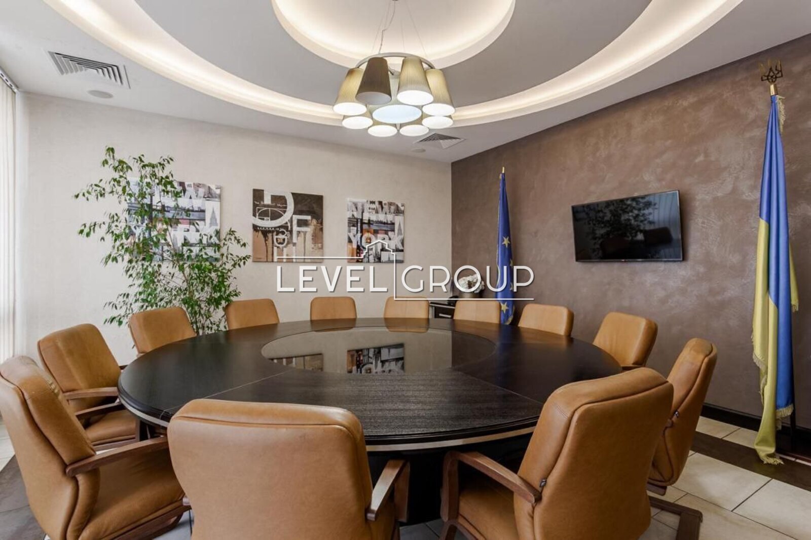 Valery Lobanovsky Ave. (Chervonozoryany), 4B