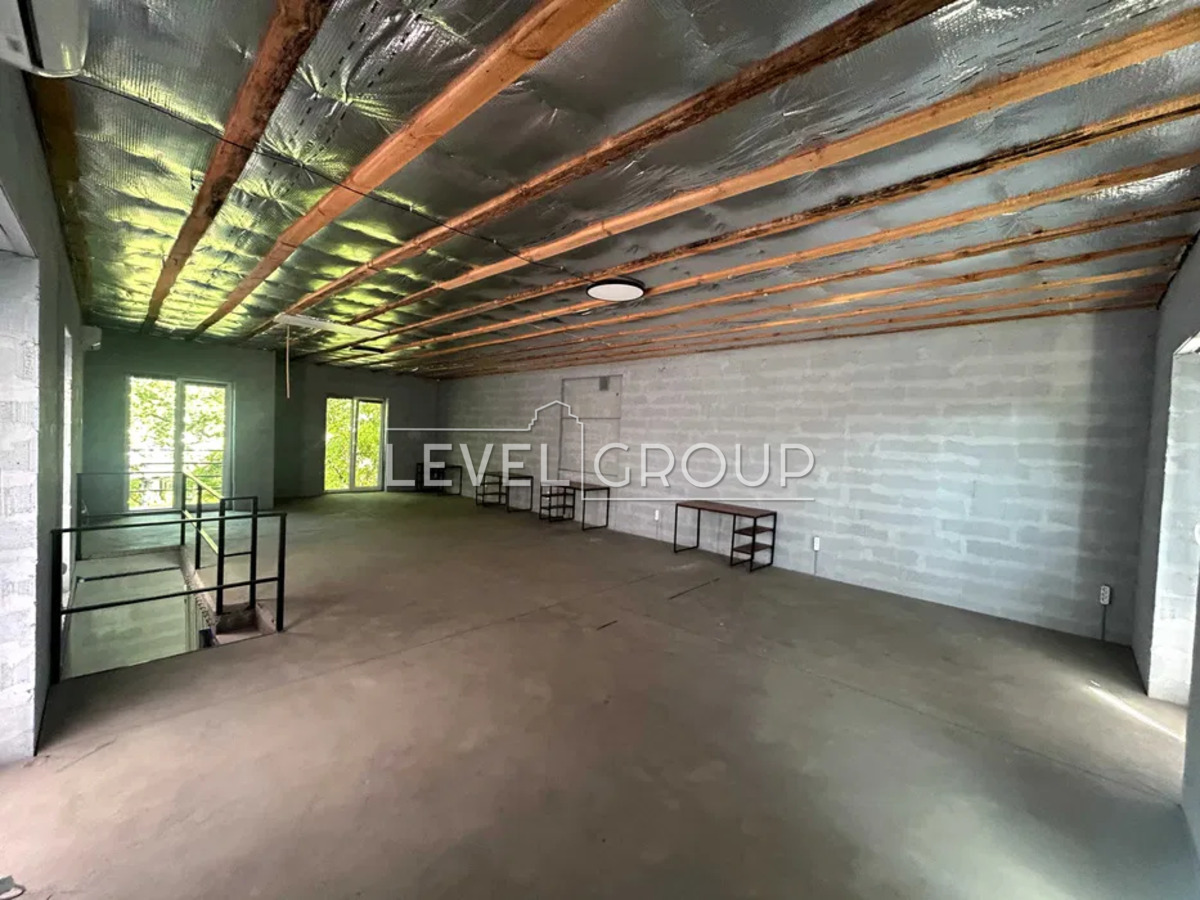 52nd Sadova Street, 14