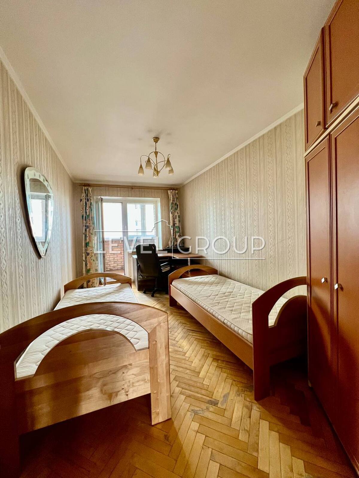 Sribnokilska St., 20