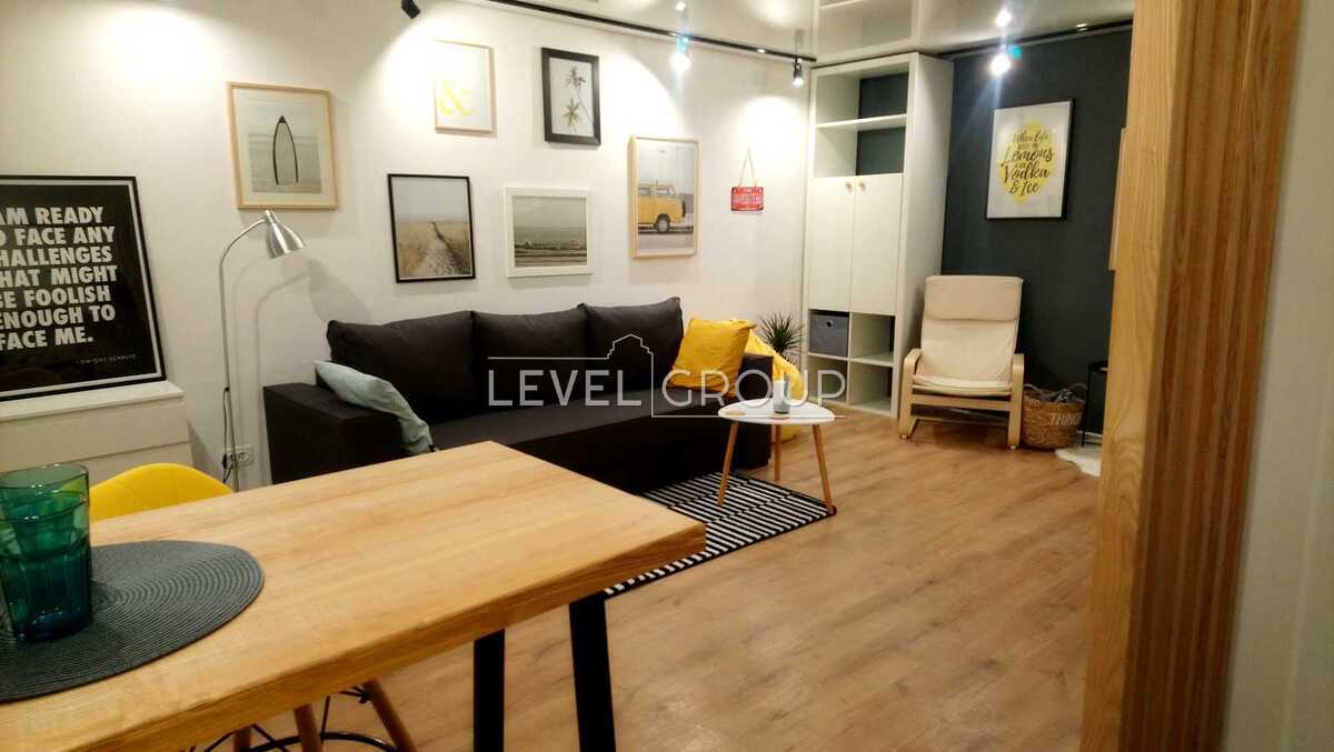 Olesya Honchara St., 75