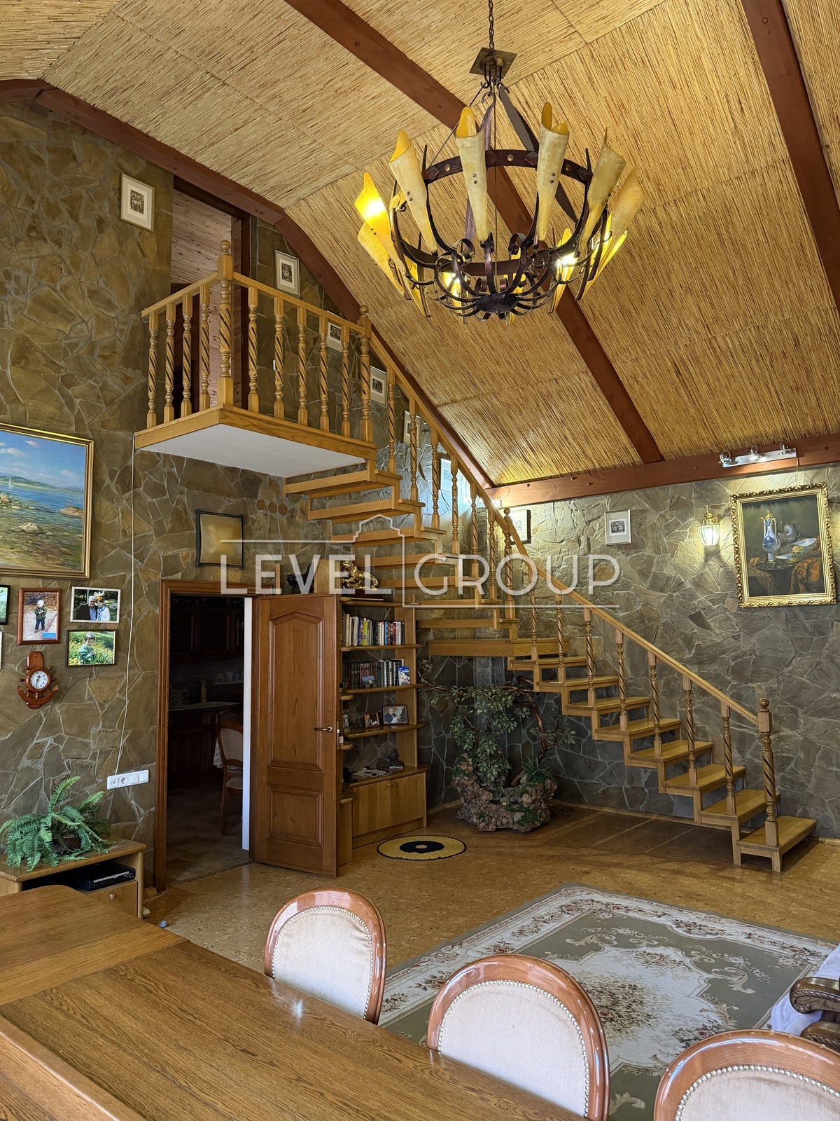 Yasnopolyanska, 33-G