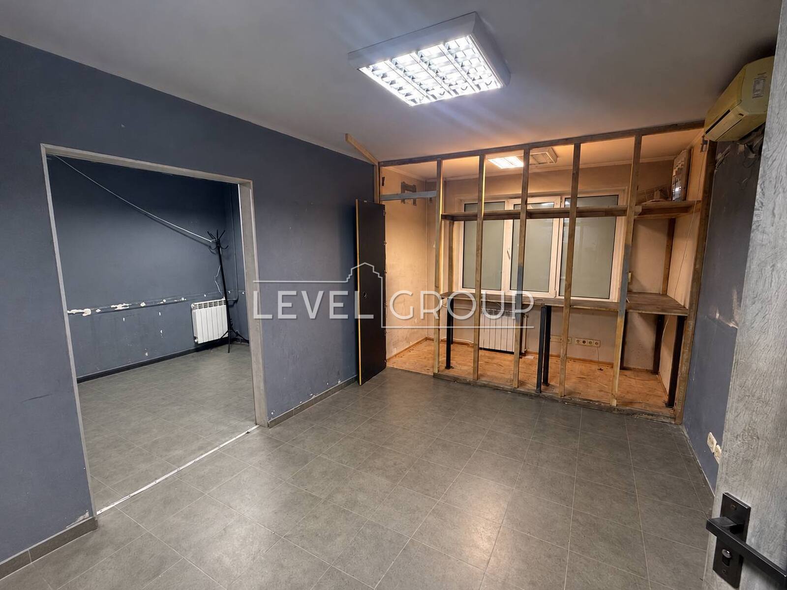 Myropilska St., 3