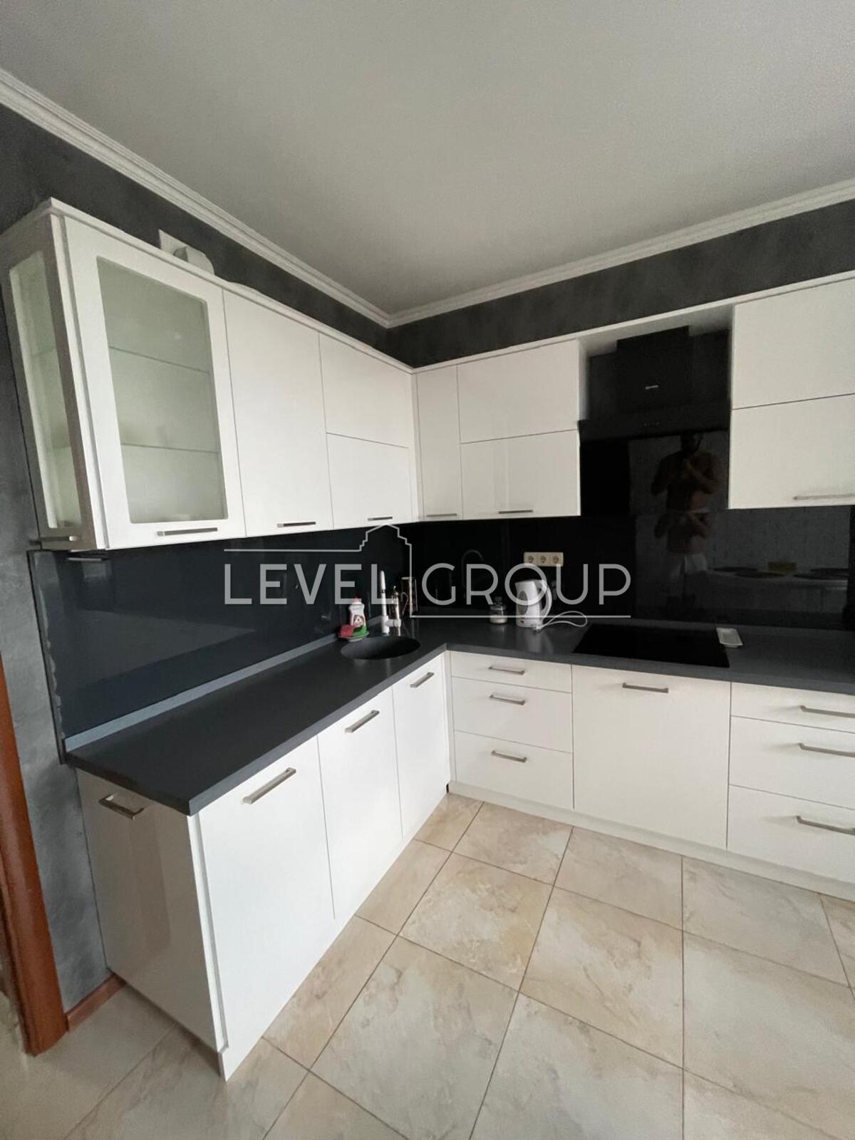 Голосіївська вул., 13А