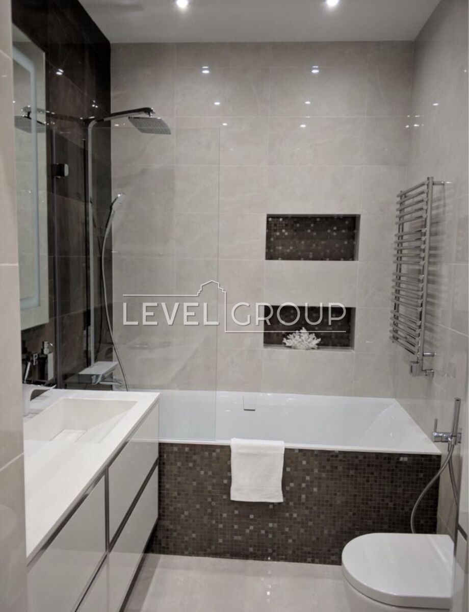 Lesia Ukrainka Blvd., 7v