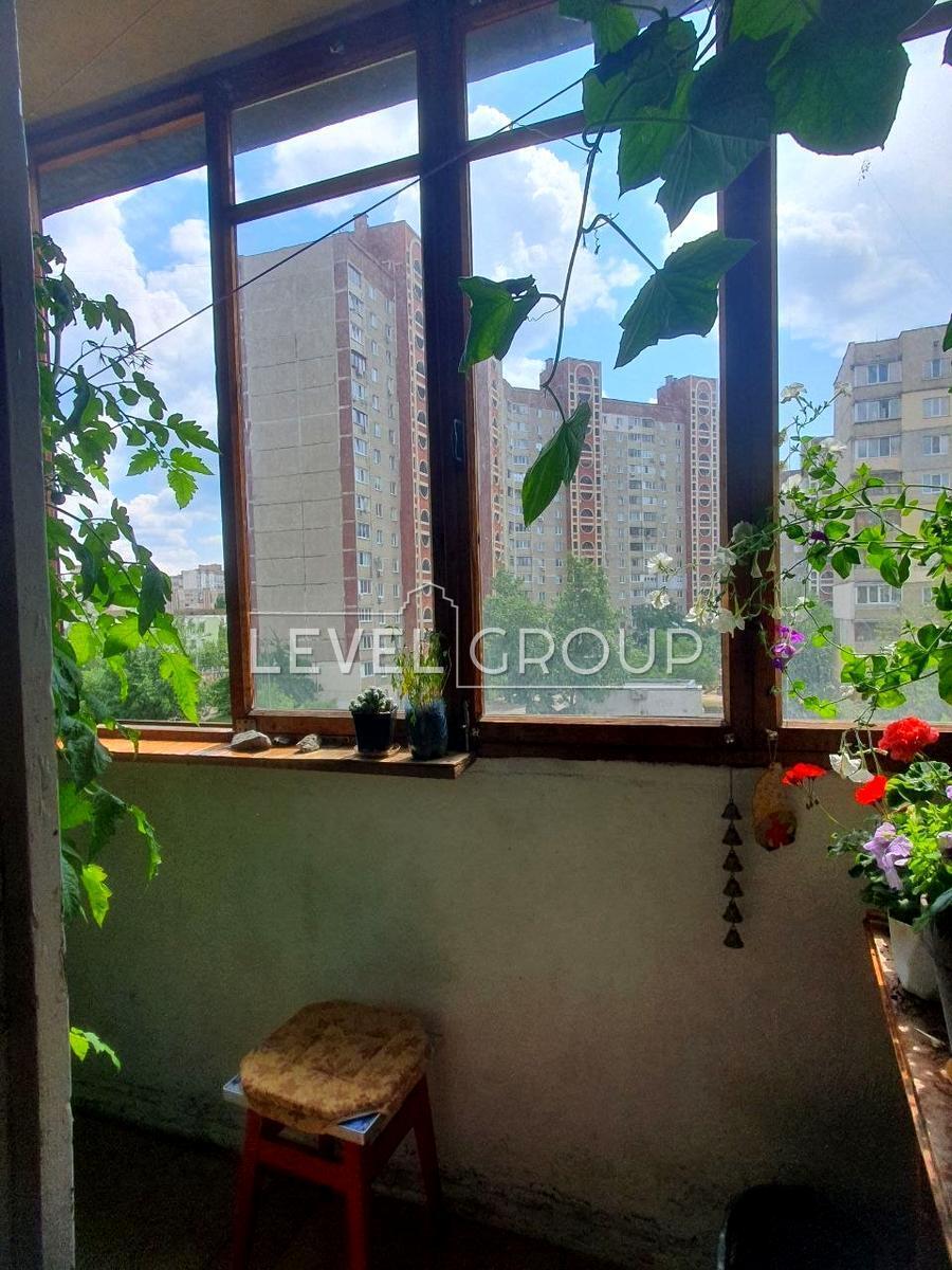 Милославська вул., 23