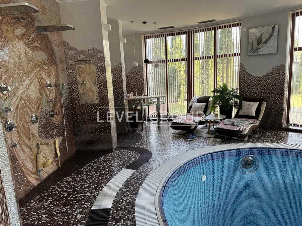 Шевченка, 18