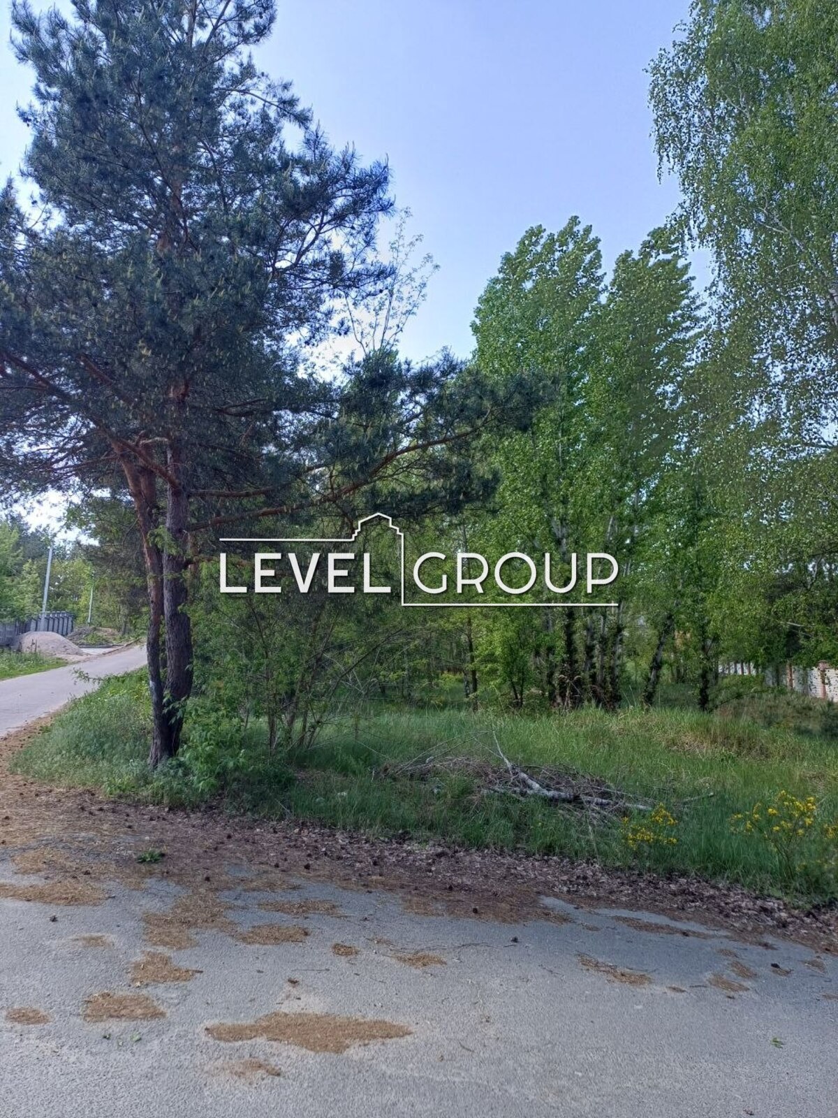 Інженерна, 22