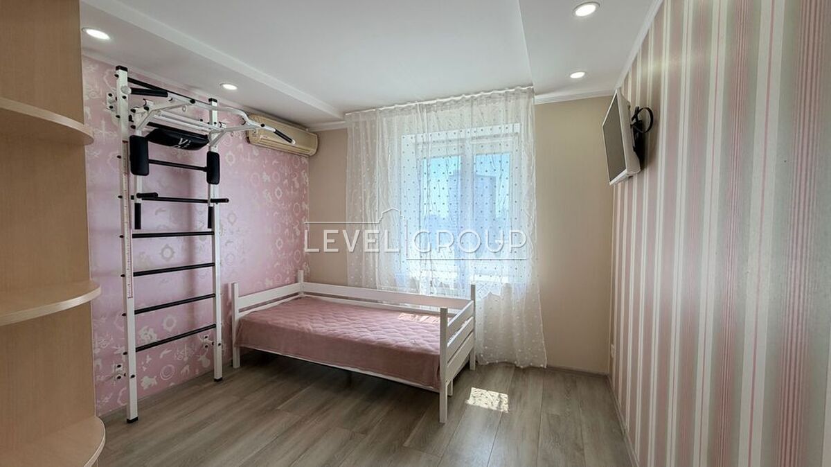 Azeybardzhanskaya, 16/1