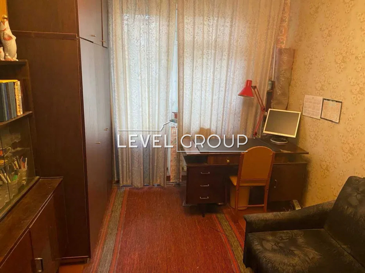 Оболонський просп., 36а