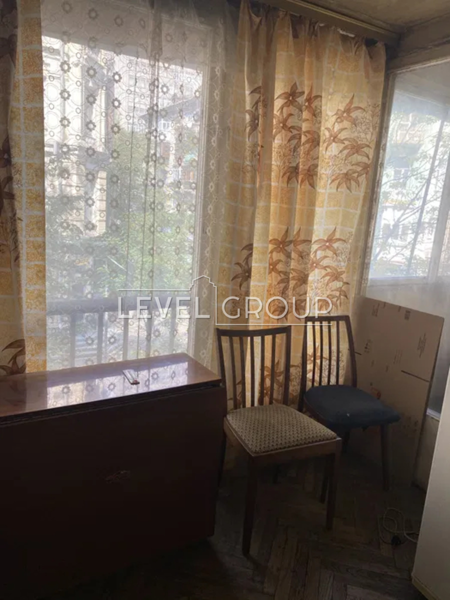 Олеся Гончара вул., 75