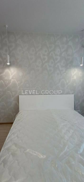 Heroes of the Heavenly Hundred Avenue, 38