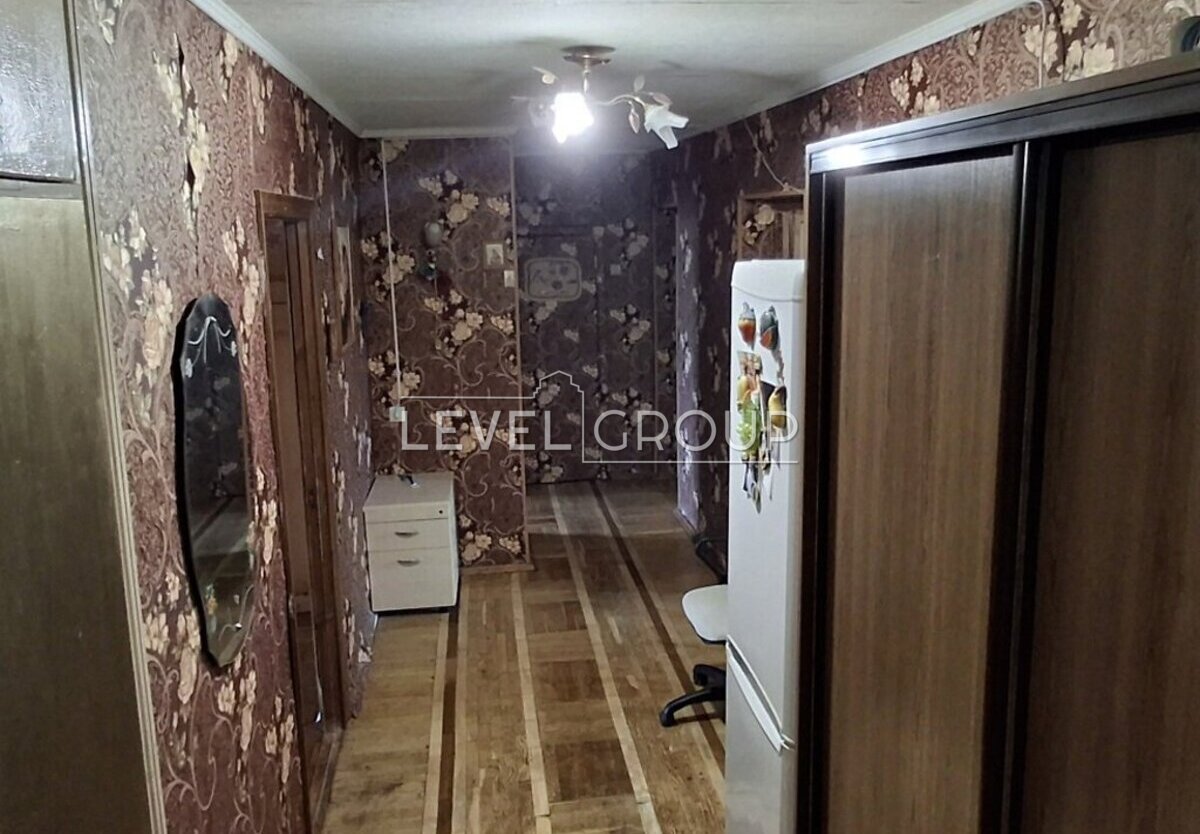 Степана Олійника вул., 8