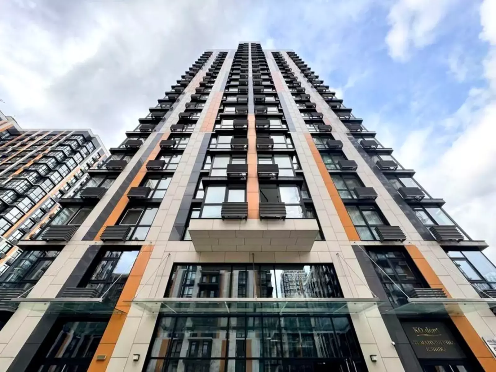 Предславинська вул., 55а