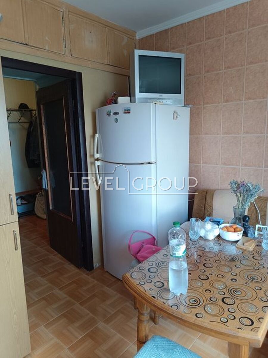 Героїв Дніпра вул., 79