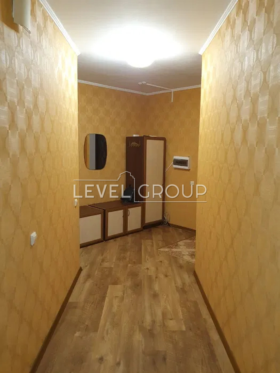 Дніпровська набережна, 26к