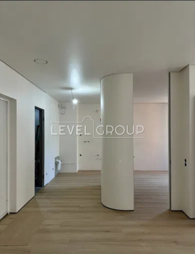 Братів Шеметів вул., 10/8