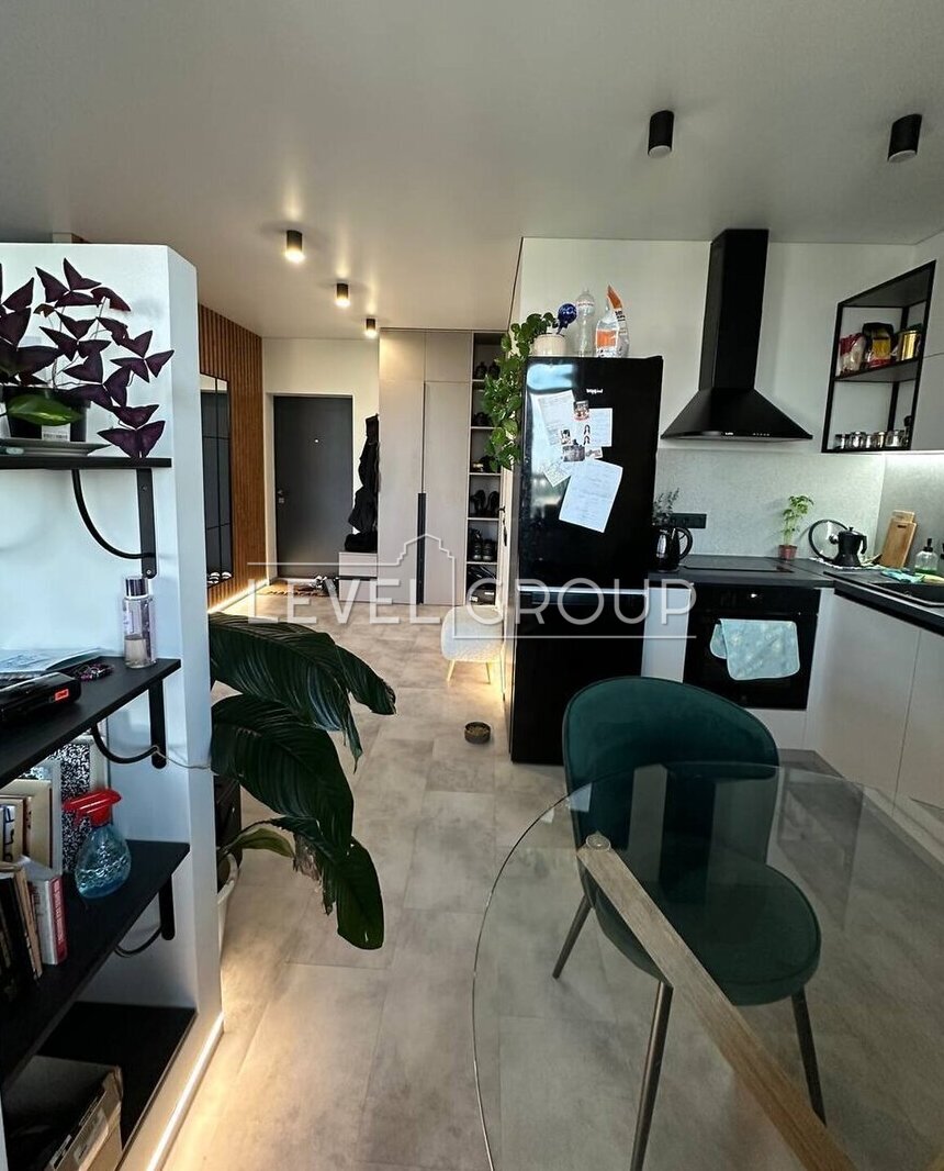 Vasyl Stus St., 7b