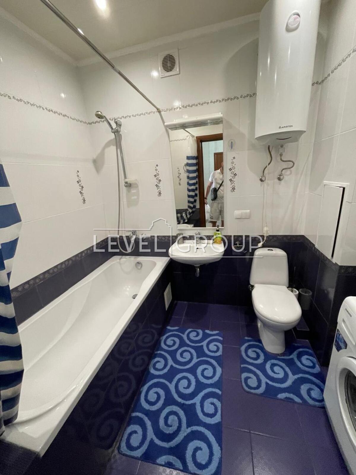 Голосіївська вул., 13А