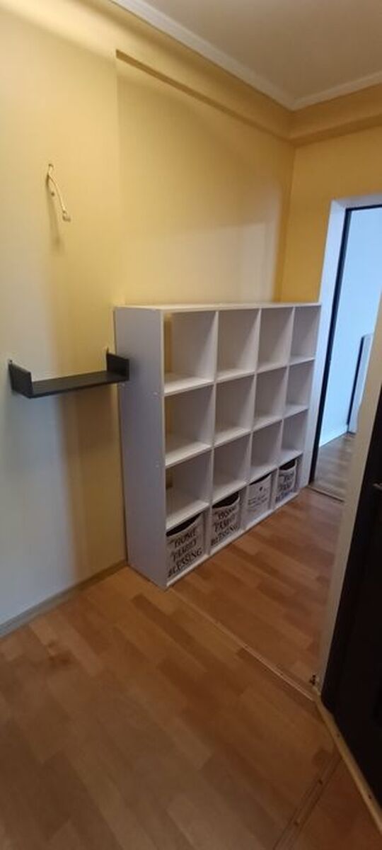 Миколи Ушакова вул., 8