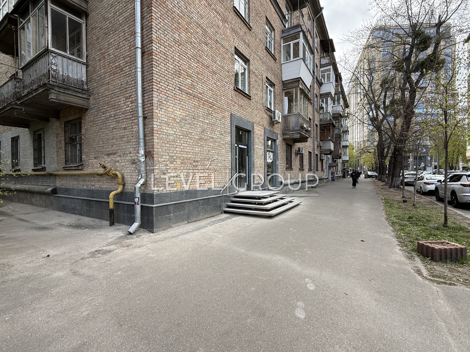 Leipzig Street, 2/37295