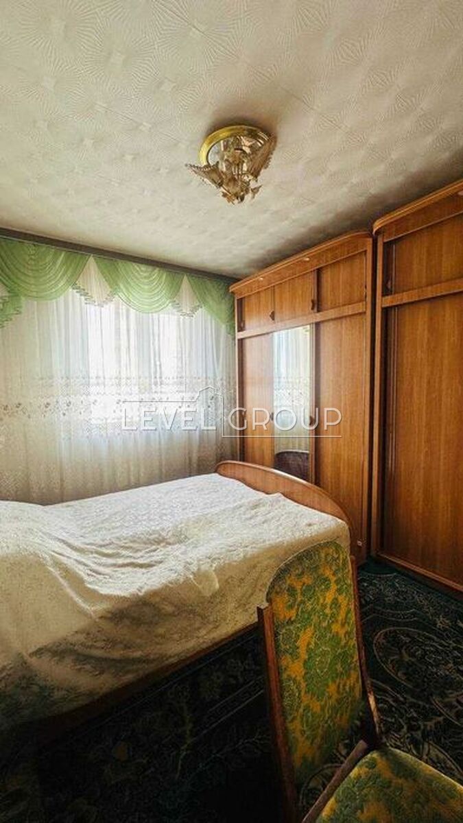 Милославська вул., 3
