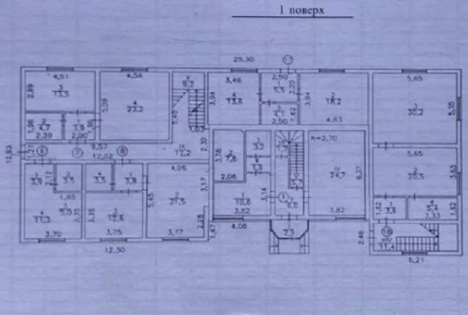 Київська, 1/8