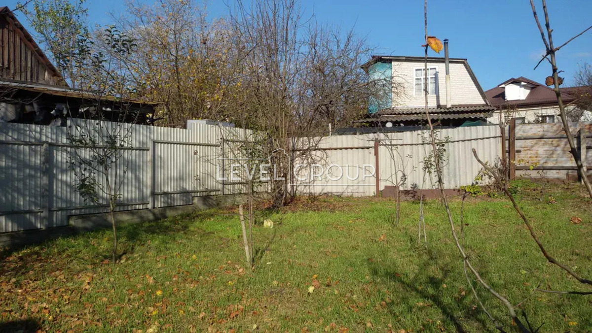 вул. Нова, 20