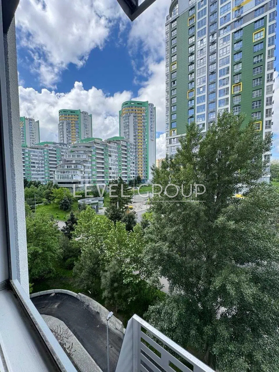 Vyshhorodska St., 45