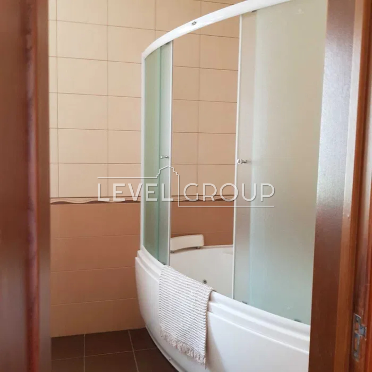 Італійська, 14