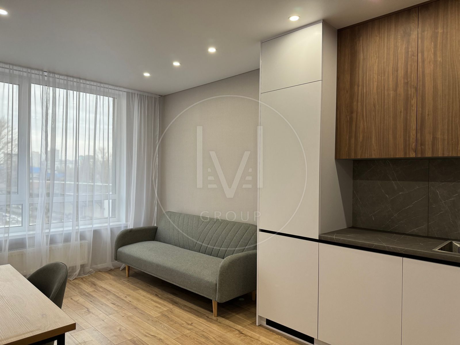 Prychalna St., 14