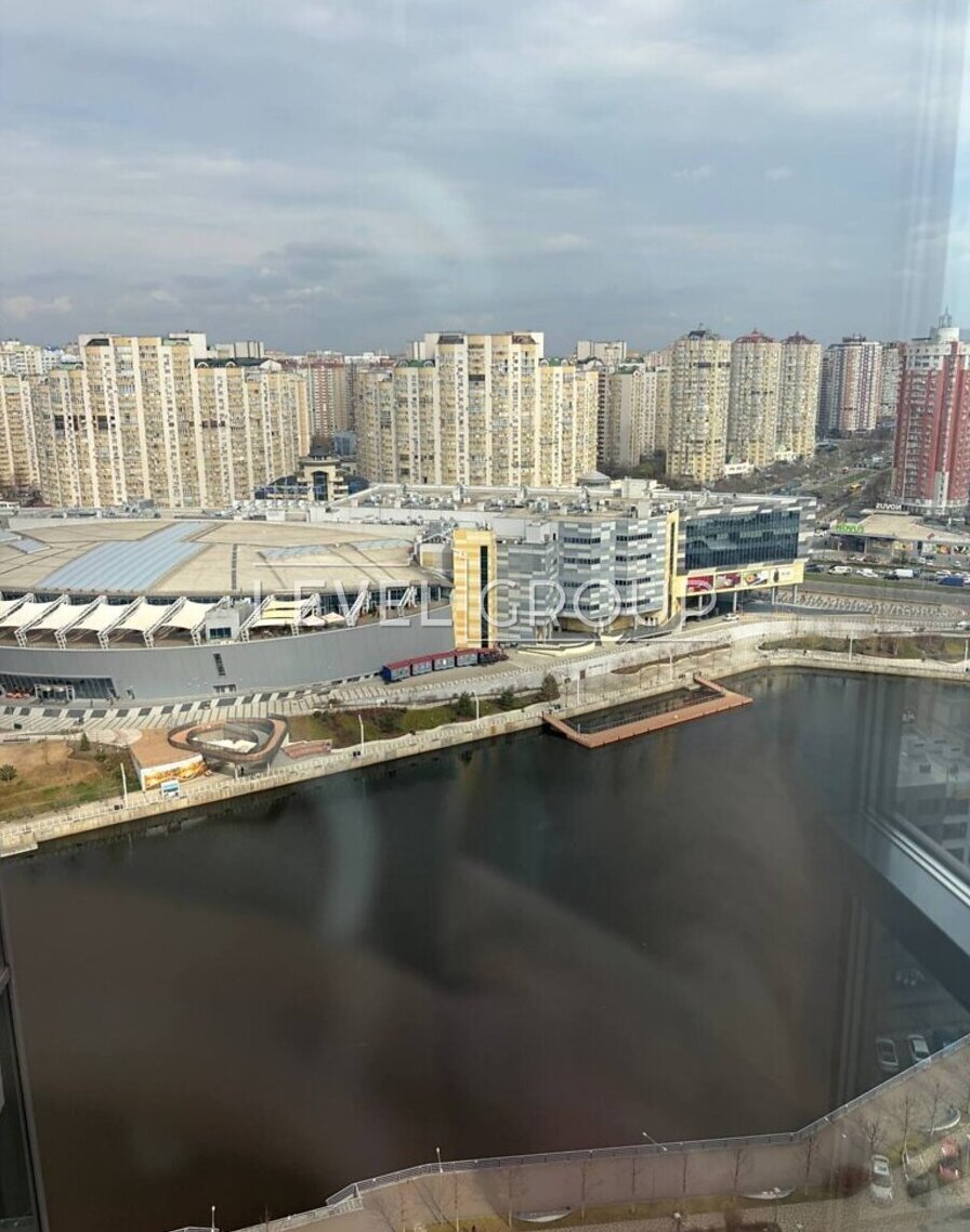 Трускавецька вул., 8