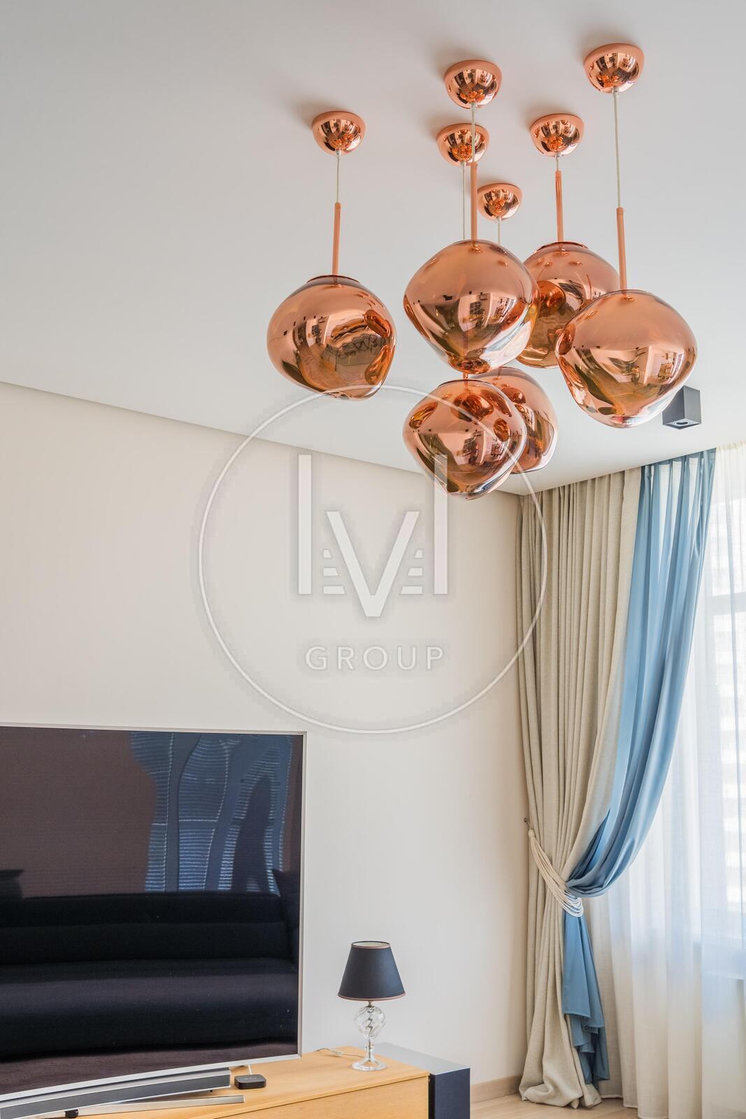 Andriy Verhoglyada str. (Mykhaila Dragomirova), 20