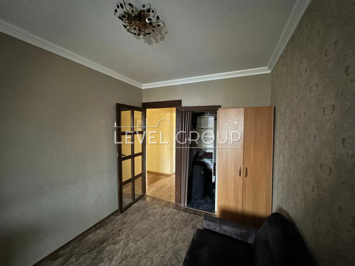 Оболонський просп., 14в