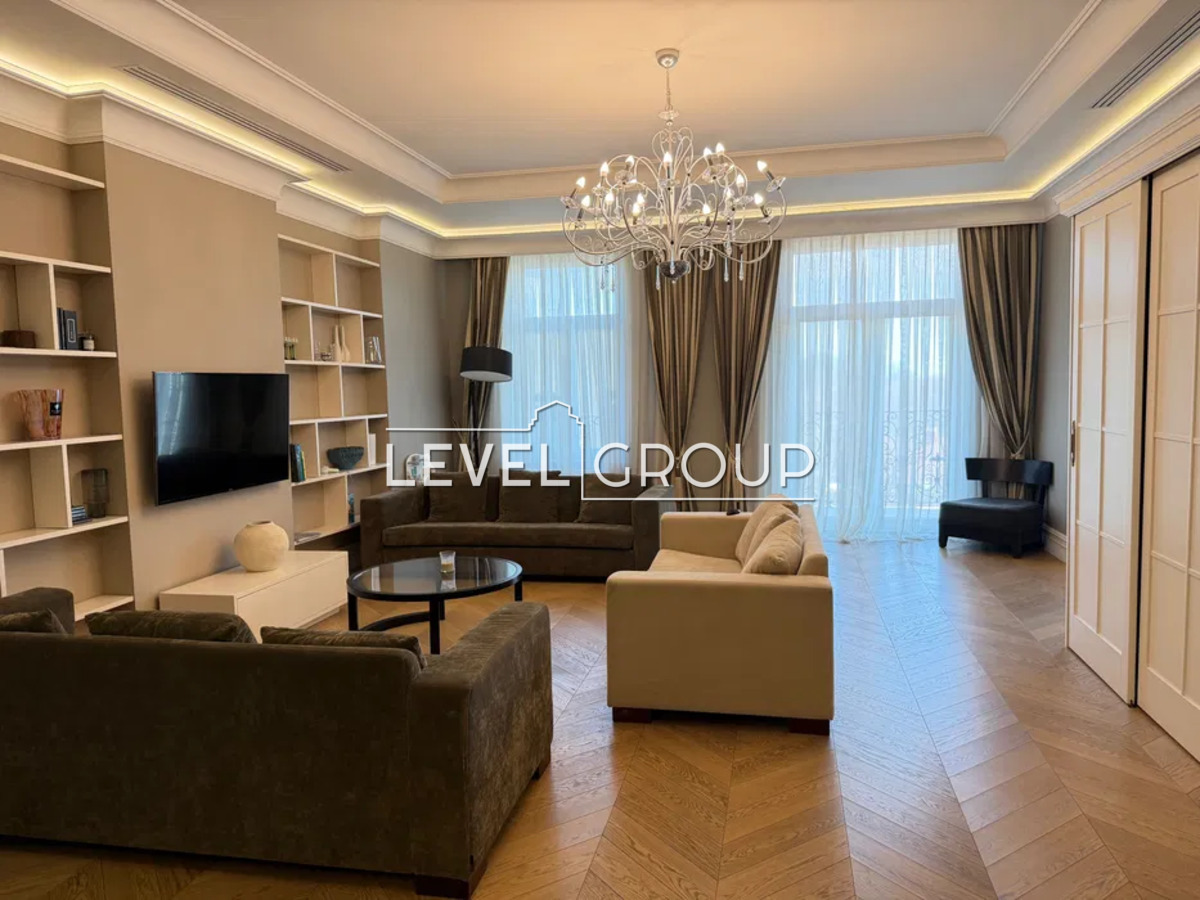 Новоселицька вул., 10