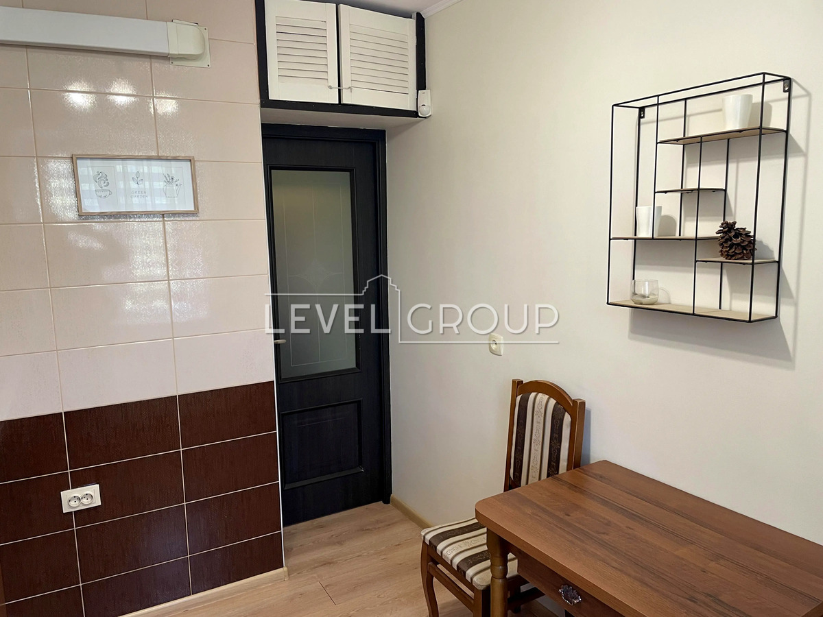 Гарматна вул., 21