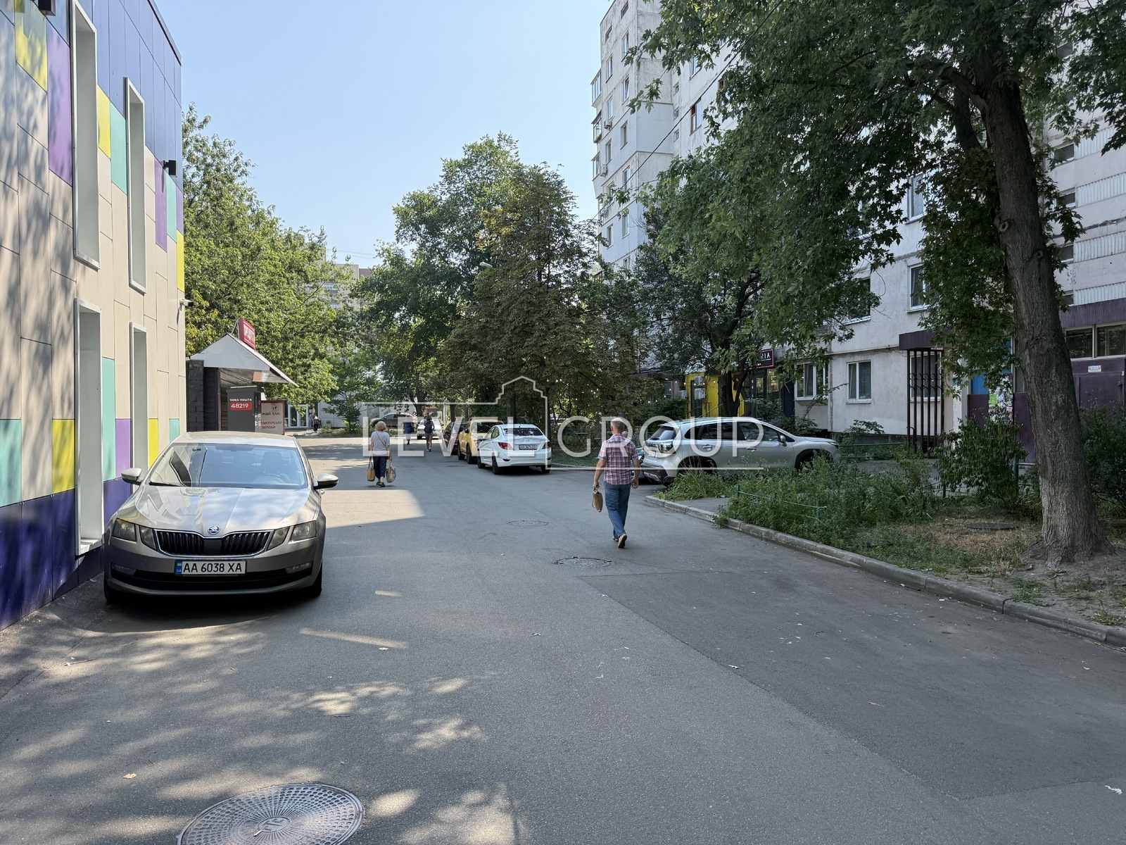 Obolonskyi Avenue, 22a