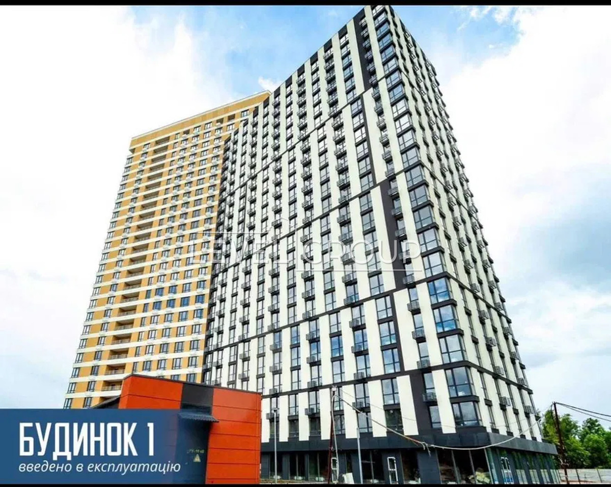 Petro Hryhorenko Ave., 46