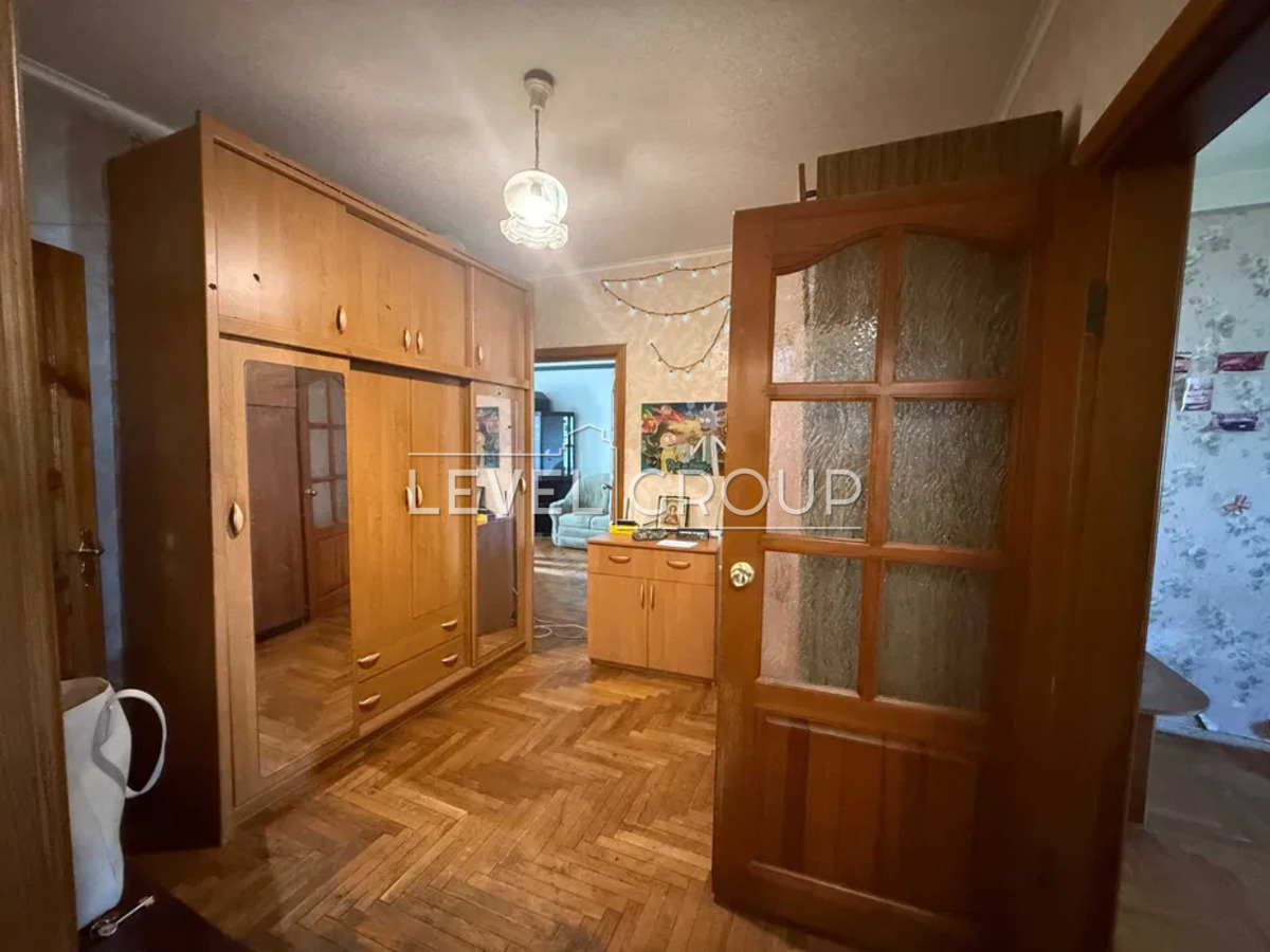 Петра Григоренка просп., 29