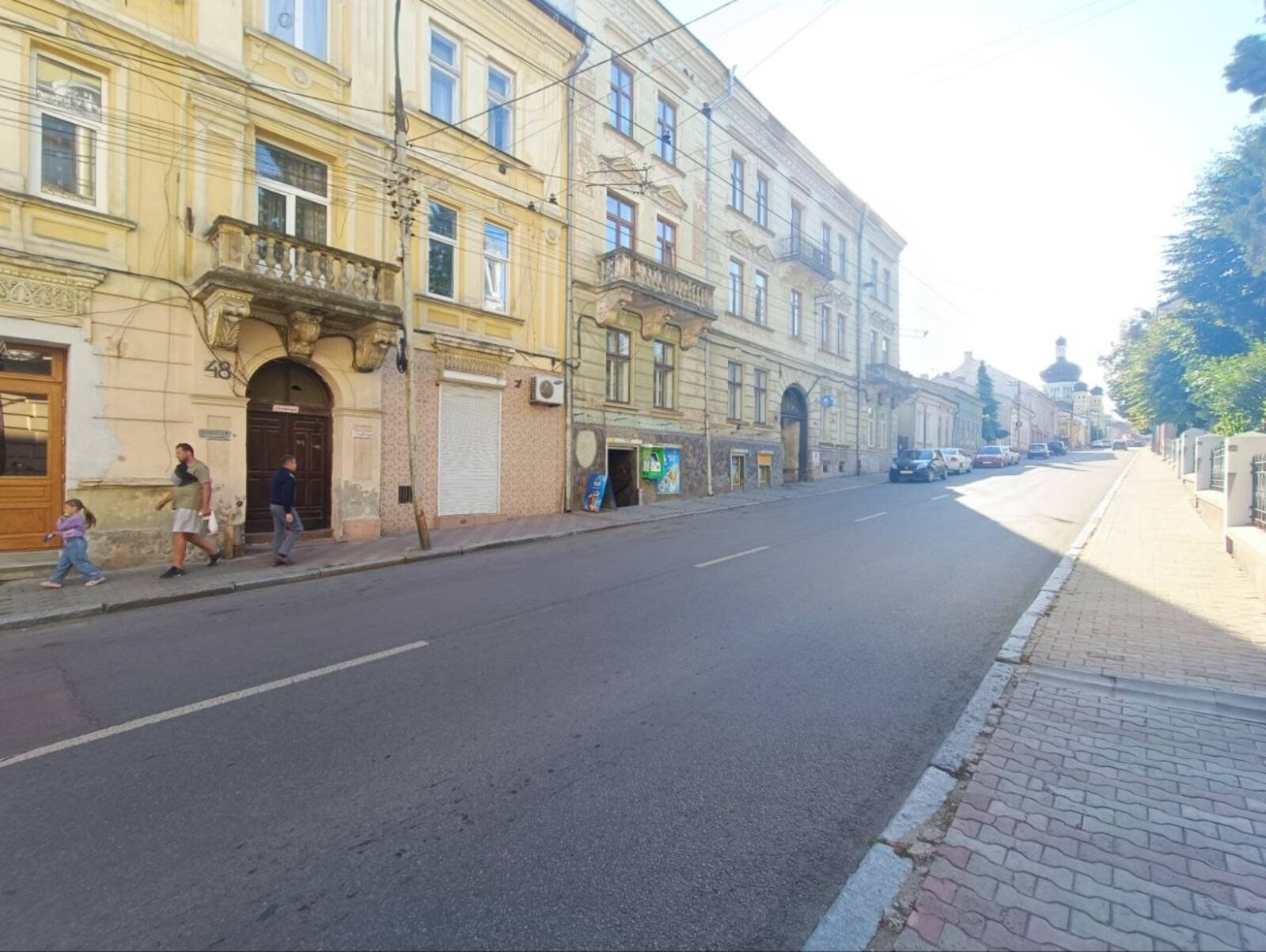 Руська, 10