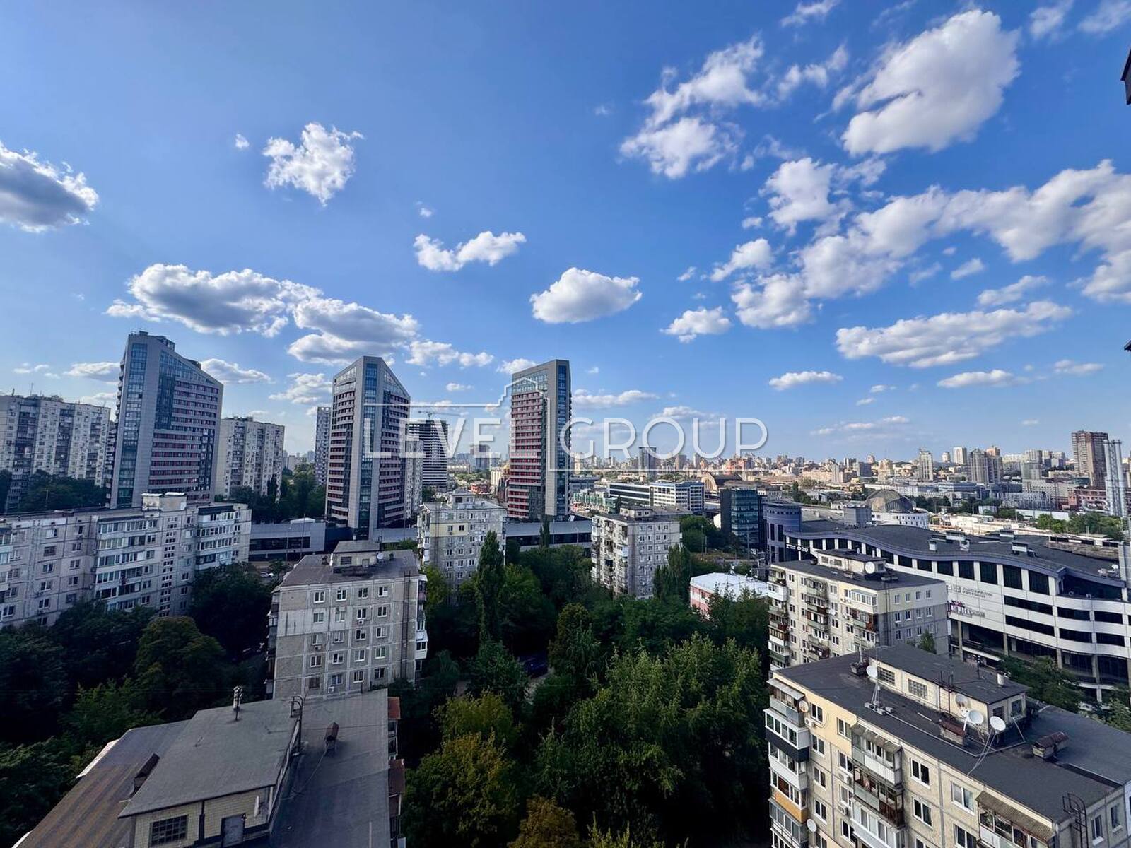Мокра вул. (Кудряшова), 8-Б