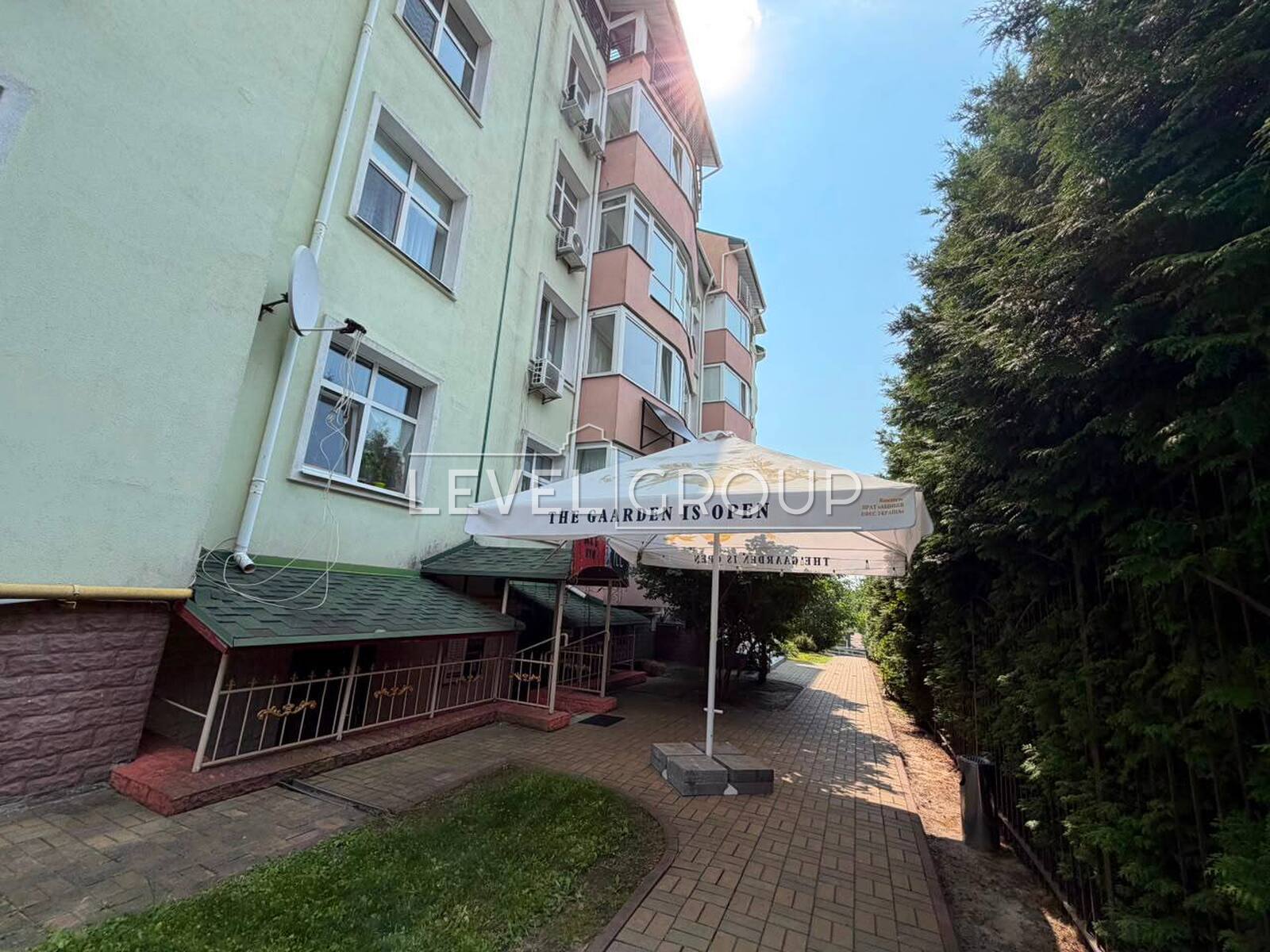 Борщагівська вул., 30а