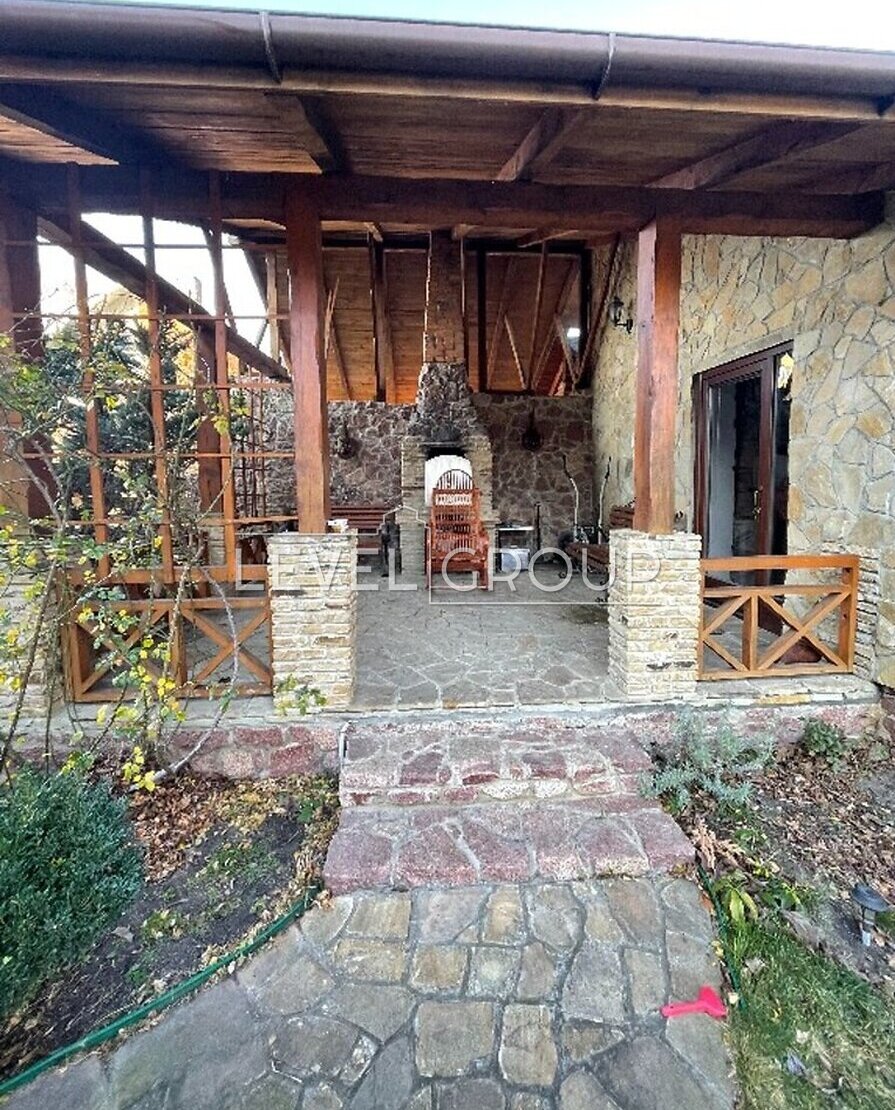 Лесі Українки вул.