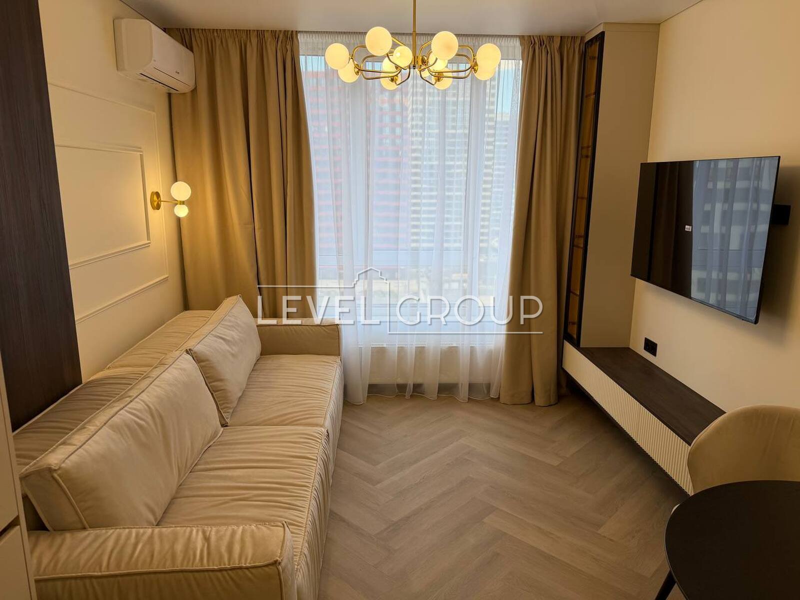 Oleksandra Olesia St., 17A